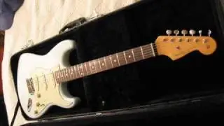 Fender Classic Player 60's Stratocaster.wmv