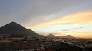 Timelapse: Sunset over table mountain from Mowbray - April 2012