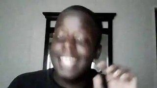 Aaron Davis's reaction on lesbian make out action