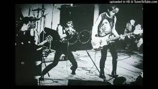 The Stalin  － ソーセージの目玉