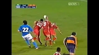 Andrea Masi creates try for Denis Dallan vs Tonga 2003