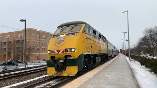 Short and freezing railfanning at Lombard! Ft: Metra 90! 12/13
