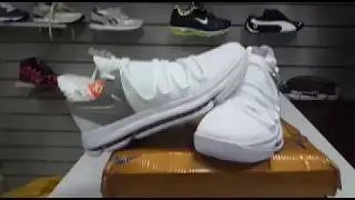 Баскетбольные кроссовки  Nike KD X (10) Anniversary from Kevin Durant  в магазине youmarket.kz