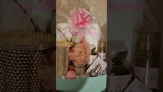 Any occasion gift baskets for her. #giftbaskets #giftbasketideas #gifts #trendingshorts