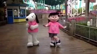 Snoopy Lucy Character Meet & Greet Knott's Pink Susan G Komen Berry Farm 2nd Annual 2015