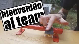 Lucas Zwezik - Bienvenido a Finger Industries