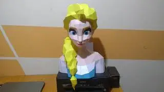 Elsa Frozen 3D hecho de papel / Papercraft Dise&ntilde;o de QC Paper Studio