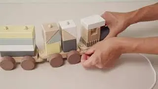 Wooden Block Train for children NEO by Kid's Concept | Pull along toys | T&aring;gset |  Eisenbahn-Set