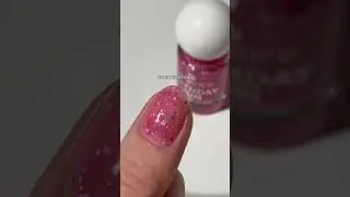mini but MIGHTY! 💅 these nail polishes are a MUST-TRY!