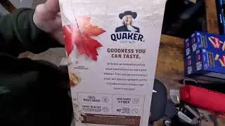 QUAKER MAPLE BROWN SUGAR OATMEAL UNBOXING