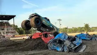 High Tide Monster Truck FREESTYLE - Mansfield Monster Truck Throwdown!