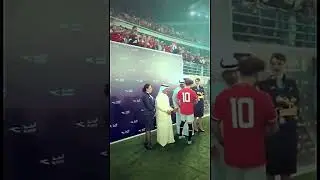 Mohamed Salah embarrasses a girl in the World Cup