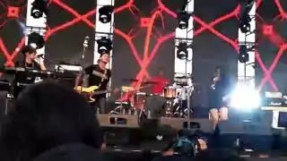 Killing me inside - The tormented (live at parkiran mall trans studio makassar)