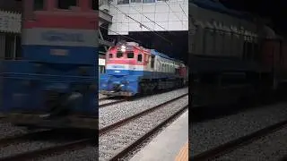 정말 오지게 시끄러웠던 E-Train