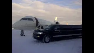 Lincoln Navigator Black 14 Passenger stretch Limousine at LimoGuy.ca