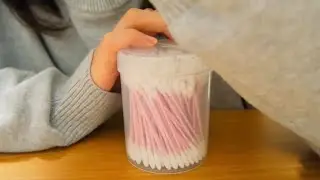 [Japanese ASMR] Ear Cleaning, Ear to Ear Whispering