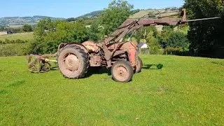 Haybobing with the Massey Ferguson 35 Part 2