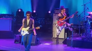 Jeff Beck & Johnny Depp -Freeway Jam -San  Jose Civic 11-9-22