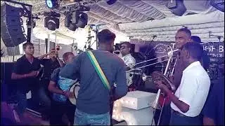 Aaja Re Pardesi the Papare Band Version at the 145th Royal-Thomian