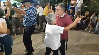 Los integrados parranderos. Solita para mí. Mayo 28 2022
