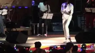 Soul Puss Performs 'Digging Blues'