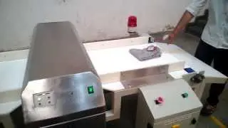 Needle Detector / Needle Detector for Garment industry