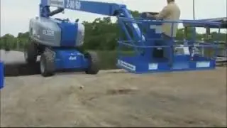 JLG Lift Equipment Fail operator near to felt