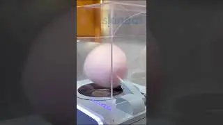 Semi-automatic cotton candy machine