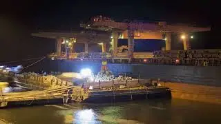 Loading of armour rock - timelapse