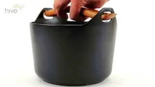 sarpaneva cast iron pot from iittala