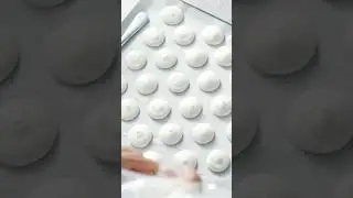 Macarons in the #iCombiPro 😋🍬 | RATIONAL
