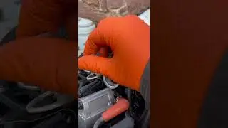 Evinrude ETEC Thermostat Removal #outboard #service #2stroke #evinrude #etec #thermostat #boat