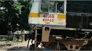 Theevandi WhatsApp status video | train | railway cross | Alappuzha |