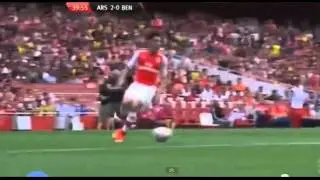 Joel Campbell Amazing Goal - Arsenal vs Benfica 5-1 Emirates Cup 2014 HD