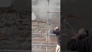 Non &egrave; mai risalita dell'umidit&agrave;, ma il problema &egrave; l'applicazione di intonaco di cemento.