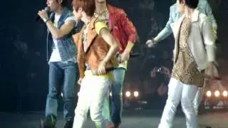 [fancam] 110610 SHINee - Replay at SMTOWN Paris