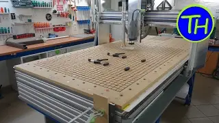 Homemade CNC Router with built-in vacuum table and holes like the Festool MFT table