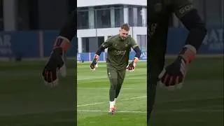 Arnau Tenas 😎 #psg #goalkeeper #training