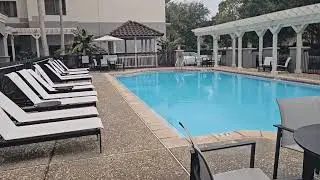 🏨 COURTYARD MARRIOTT SANDESTIN GRAND BOULEVARD | King Room with Balcony Tour! 🌴