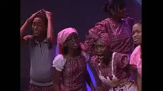 deCarteret College High Choir ( Murder in di Market Folk performance)