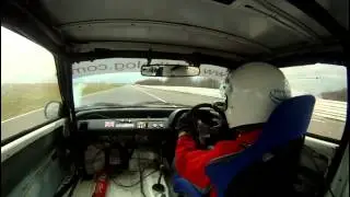 honda EF Civic B16 Blyton track day 23.2.14 - Near Miss at end!