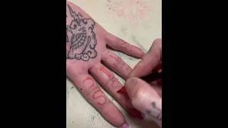 First time tattooing the palm side of fingers 😅 #inkedmag #tattoo #painfulltattoos #tattooartist