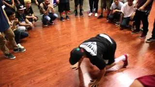 Bboy Ronnie and Roxrite workshop
