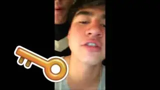 5SOS! Crack Vid