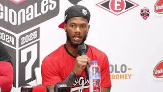 Raimel Tapia: 