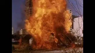 Miami Vice S01E15 - Scene 6