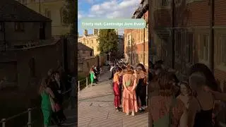 Trinity Hall college celebrated its June Event in Cambridge yesterday 👗 #cambridge