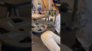 20KG weighted push-ups on FINGERS only. #fitness #motivation #gym #StrengthGoals #ViralWorkout
