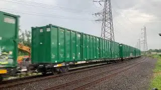 CSX 3315 ET44AH On CSX Q300 Nice Crew
