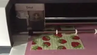 Cutting out fabric with Cricut Maker